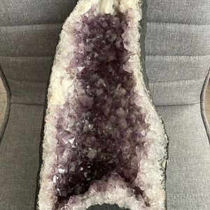 REAL amethyst geo foot tall brand new